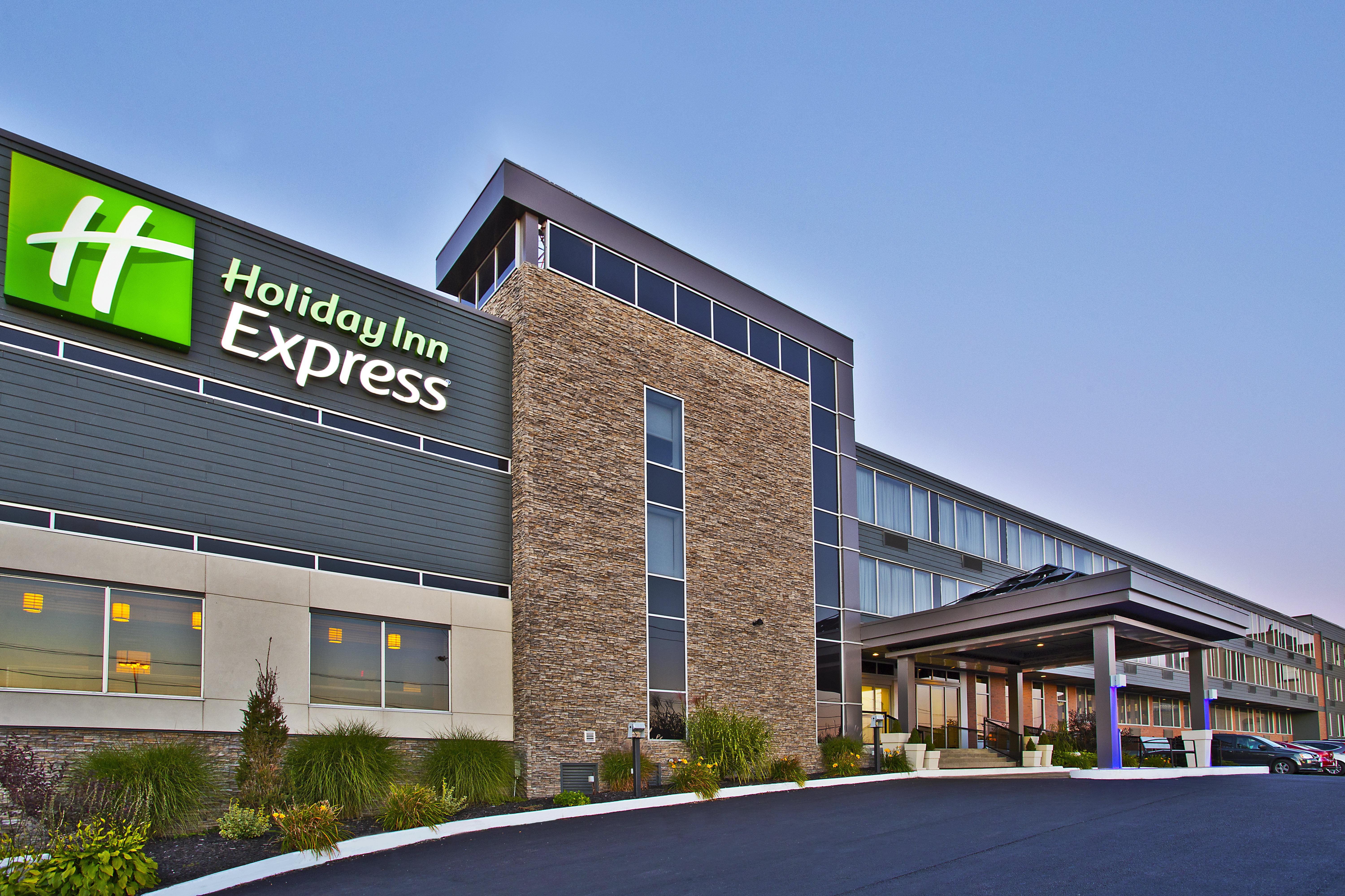 Holiday Inn Express - Sault Ste. Marie By Ihg Exterior photo